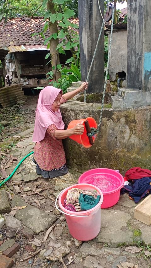 Tetap berjuang mencukupi kebutuhan Hidup Meski Mak Arsima memiliki keterbatasan